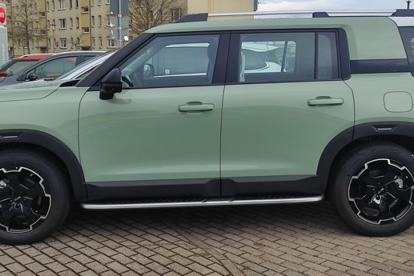 Baic BJ 30 hellgrün - Außenansicht